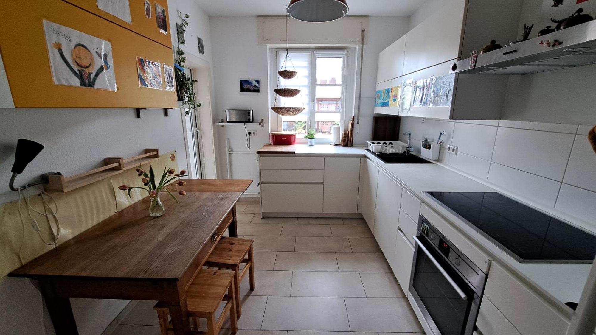 Lovely With Easy Access To *